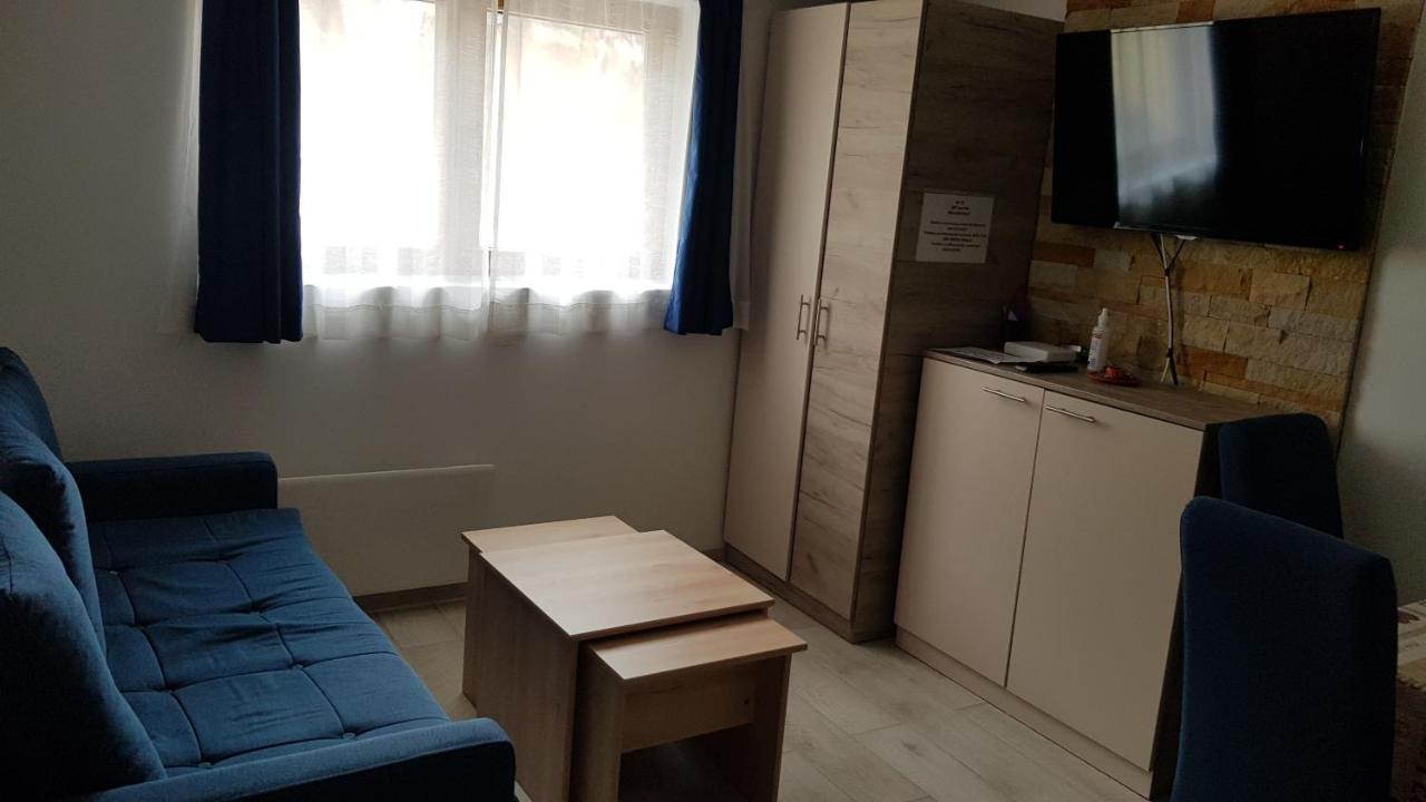 Apartman Milmari P88 โคเปานิก ภายนอก รูปภาพ