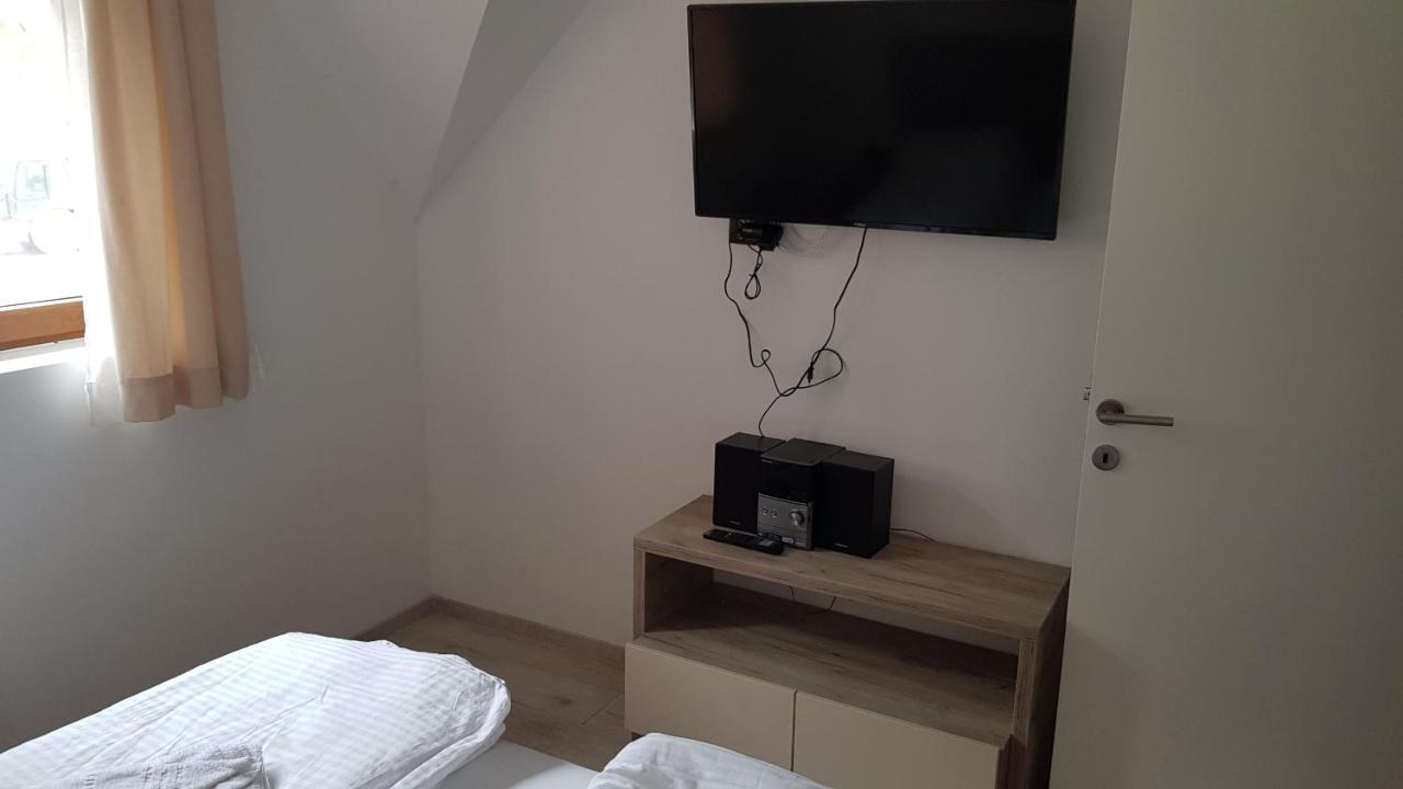 Apartman Milmari P88 โคเปานิก ภายนอก รูปภาพ
